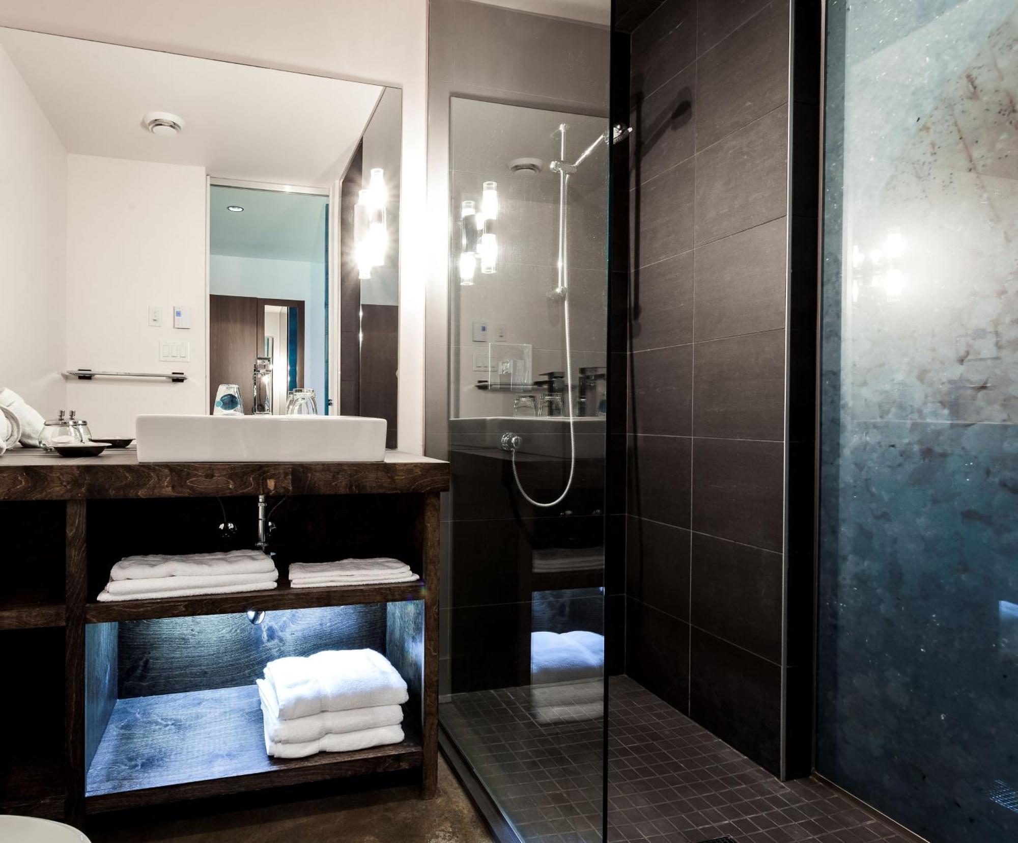 Auberge Sutton Brouerie Exteriör bild