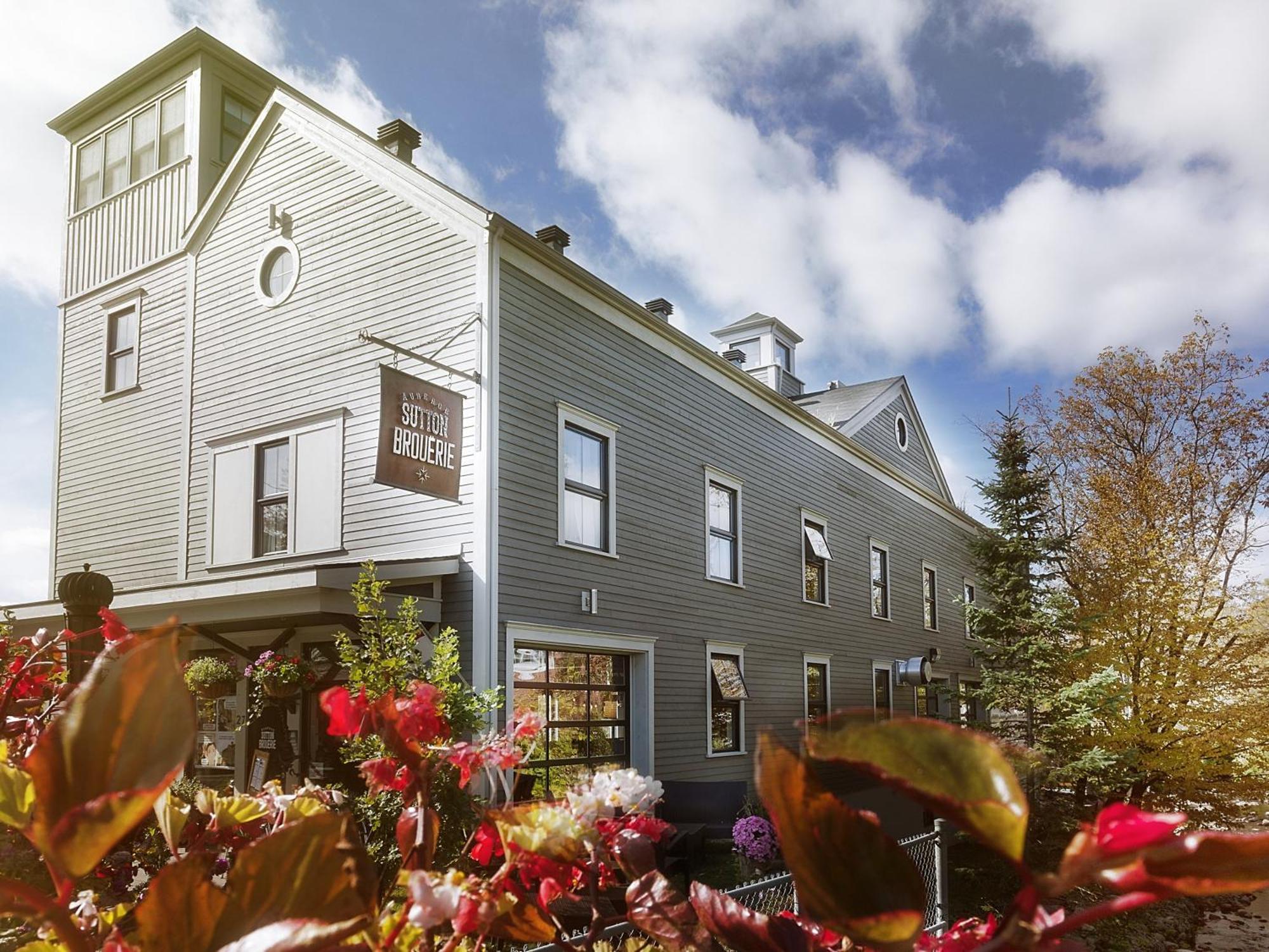 Auberge Sutton Brouerie Exteriör bild